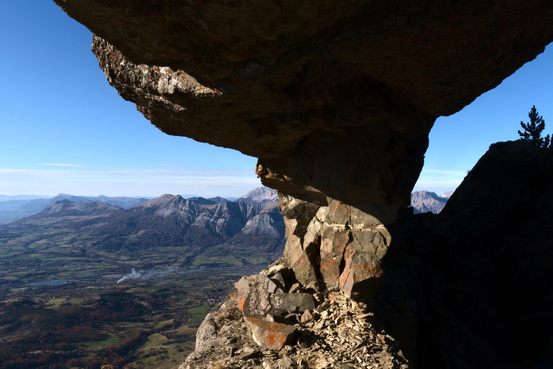 Rock arch in the Champsaur