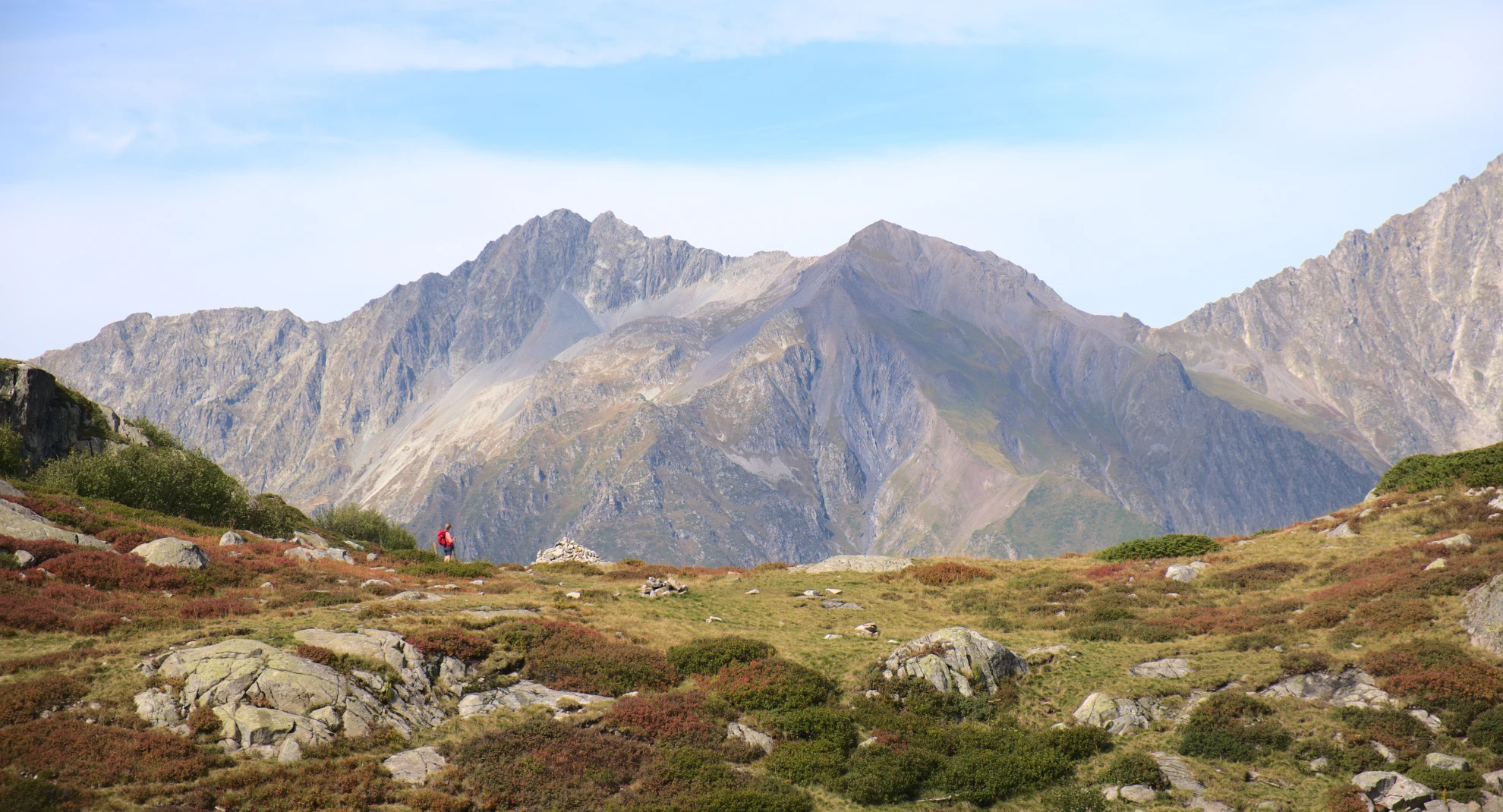 Hiking to the Lacs de Pétarel